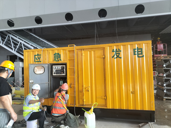 兴县怎样判断空气滤清器是否需要更换？